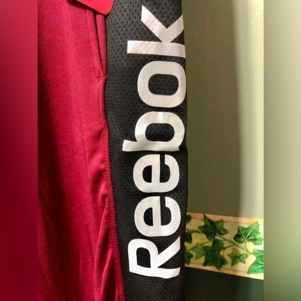 💠Reebok Amped Slim Polyester Garnet Training Basketball Shorts - Picture 12 of 13